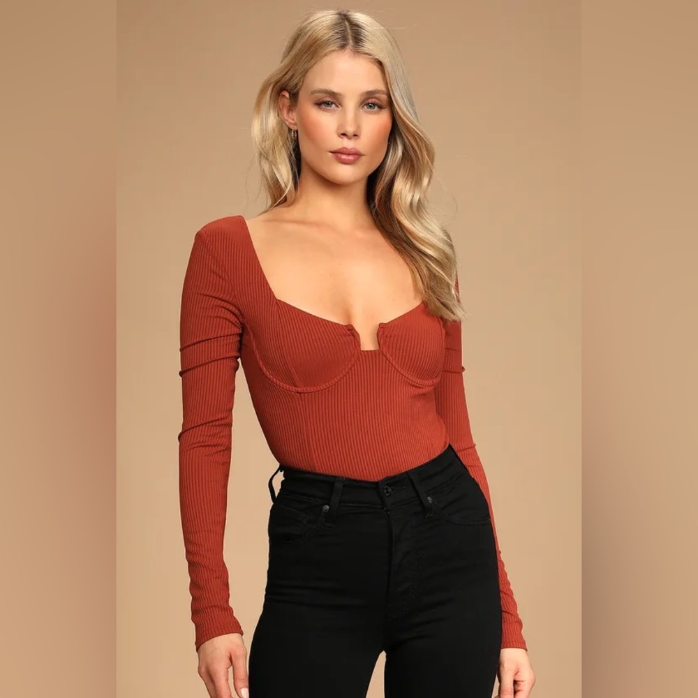 Lulu’s Rust Brown Ribbed Long Sleeve Bustier Bodysuit